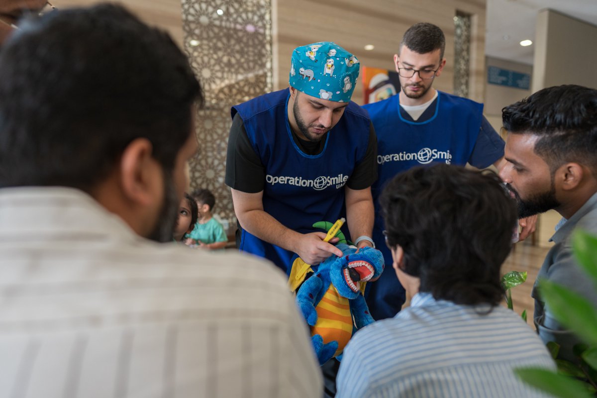 OpsmileUAE's tweet photo. #Thankyou to Dr. Ilhaam, & the wonderful team of dental interns from @HealthpointUAE who #volunteered during our patient screening session.
They educated the patients & their families on good oral hygiene & helped examine patients
#operationsmile #charity #uae #cleftconditions https://t.co/USyJOtdrf5