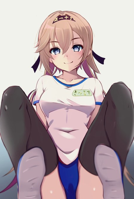 pixivリクエストより照月ちゃん体操服👍 