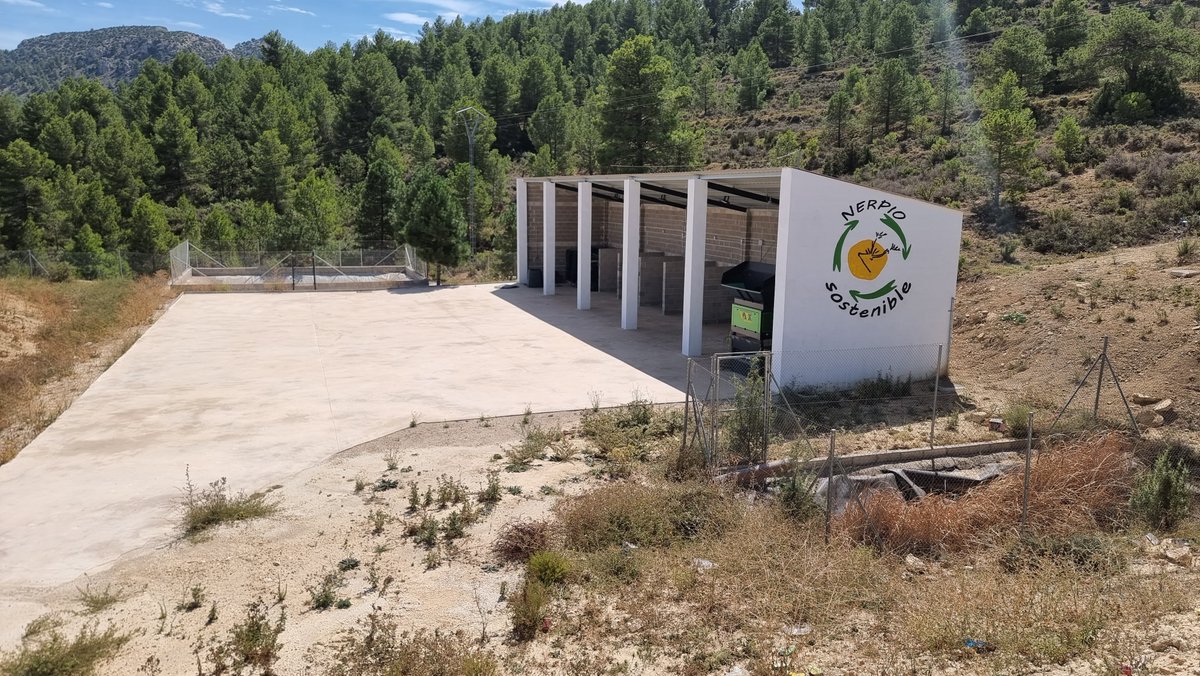 El Grupo operativo para la valorización de materia orgánica local en el municipio de Nerpio (#CompoNerpio) pone en marcha el proyecto de innovación "Compostaje de biorresiduos para la obtención de fertilizantes agrícolas de calidad".
 ♻️🧑‍🌾🌄