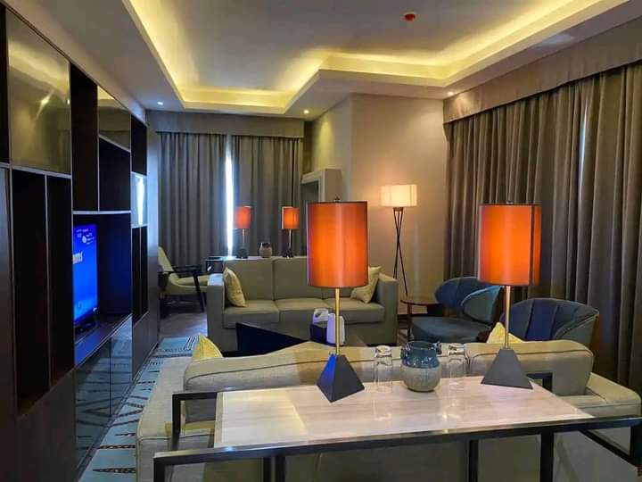 MERISAN12's tweet photo. Hôtel #CONGOPALACE de #kisangani😍🇨🇩🙏🙏🇨🇩👌👌 inaiguration d'ici fin de l'année 2023. https://t.co/MPL3lDkAiT