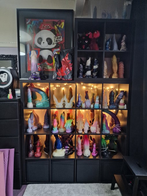 All my repairs from my neighbour flooding me are done and the dong wall is finally back up! ♡ https://t<a href="/tag/mvsales"class="tags"><span>#mvsales</span></a>