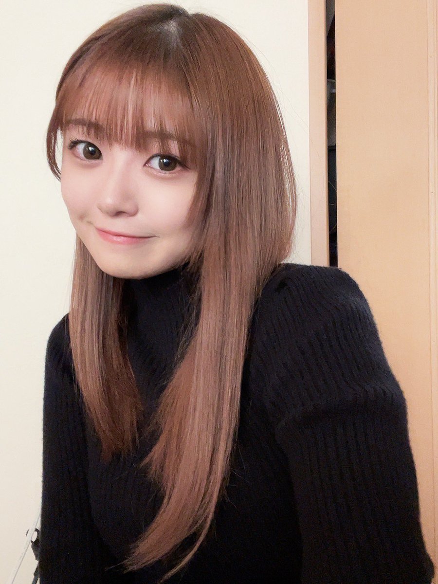 hinaho_0303's tweet photo. 髪めっちゃ伸びた！👩 https://t.co/nzrJ8fxEmd
