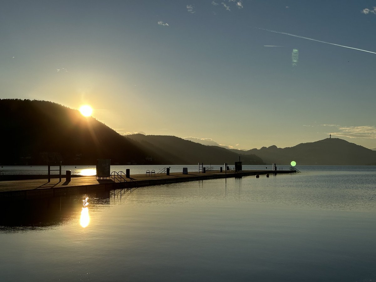 Alexander Ort (@lexander_ort) on Twitter photo Looking forward to some great talks and networking at this years #ECHC2023 - joint conference of <a href="/dgpuk_healthcom/">DGPuK Fachgruppe Gesundheitskommunikation</a> & <a href="/HealthComEurope/">Health Communication Thematic Section ECREA</a> at <a href="/MkKlagenfurt/">Media and Communications AAU</a> . The location already gets 10/10 ☀️ Looking forward to some great talks and networking at this years #ECHC2023 - joint conference of <a href="/dgpuk_healthcom/">DGPuK Fachgruppe Gesundheitskommunikation</a> & <a href="/HealthComEurope/">Health Communication Thematic Section ECREA</a> at <a href="/MkKlagenfurt/">Media and Communications AAU</a> . The location already gets 10/10 ☀️