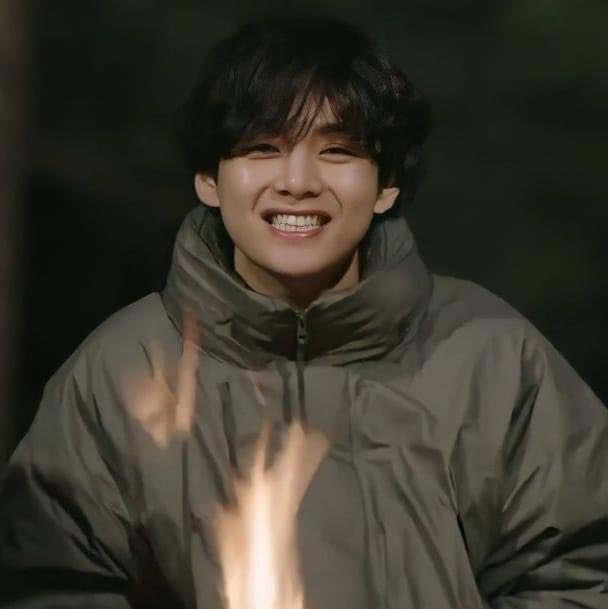 We as fans are worried for the safety of Kim Taehyung and request Bighit to immediately
pronounce on this matter, and take every necessary precaution to provide safety to our members.

<a href="/BIGHIT_MUSIC/">BIGHIT MUSIC</a> PROTECT YOUR ARTIST
#protectkimtaehyung