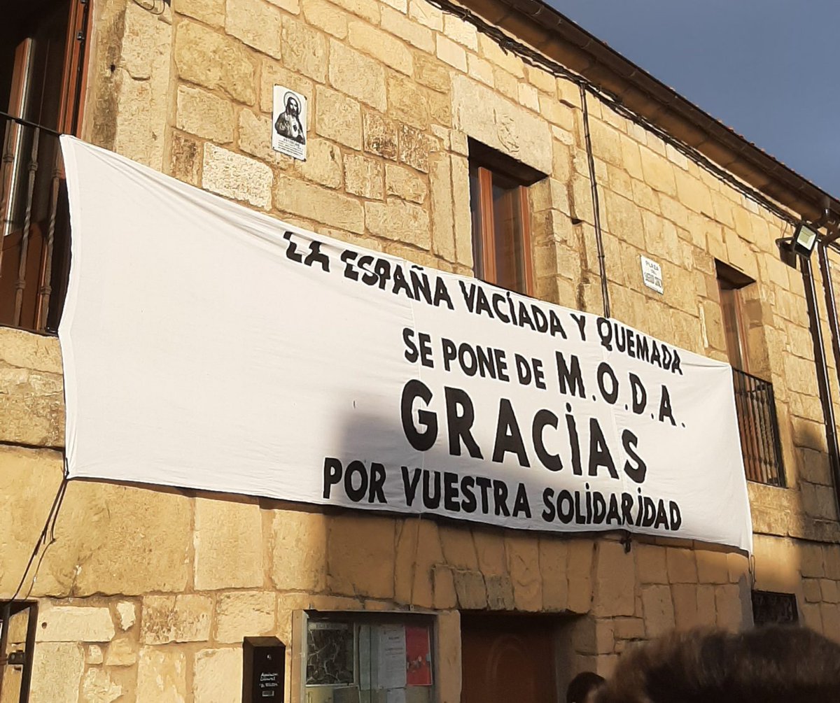 La Perdiz Roja tweet media