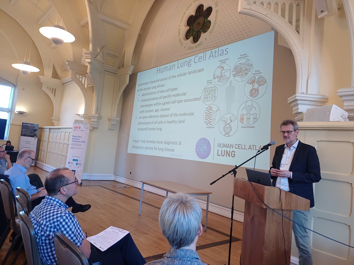 Day 2 at #respiratorygenomics: <a href="/MC_Nawijn/">Martijn Nawijn</a> showcases development of Human Lung Cell Atlas <a href="/humancellatlas/">Human Cell Atlas</a> &amp; the analytical and computational challenges overcome. Identifying shared cell states has highlighted therapeutic targets with potential for multiple diseases.
