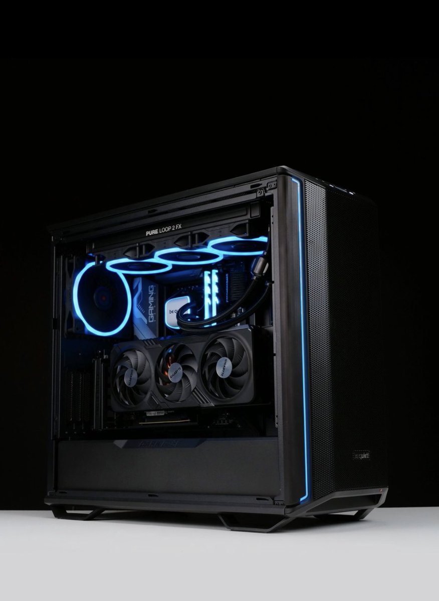 New dark Base 701 Build From Battlerigs

Like and comment what your specs you have.
Tag your friends 👍
Like this post ❤️
Make sure you follow me 👀
#pc #pcgame #PCGamer #fortnite #FPS #gaming #GamingNews