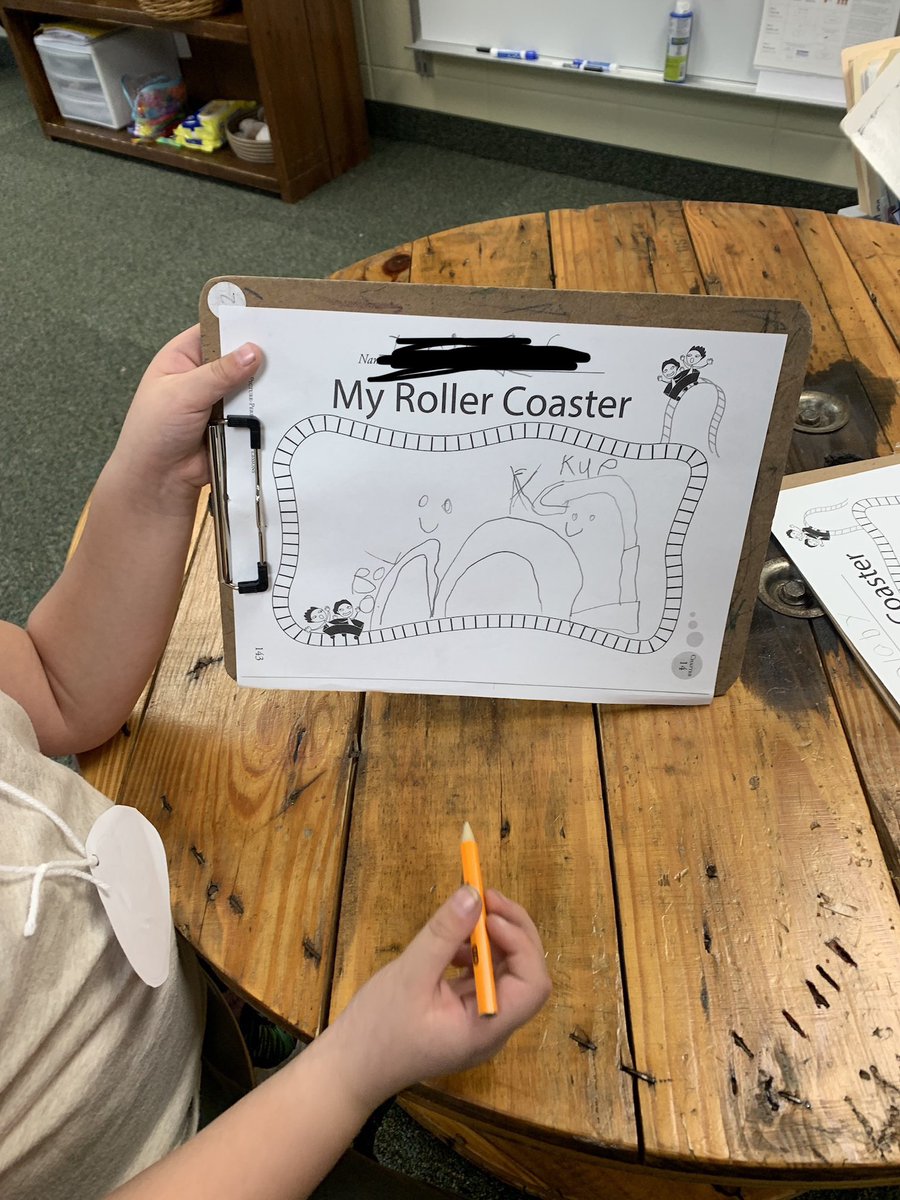 Roller Coaster STEM with Miss McMahan’s class this week has been a blast! Lots of learning about engineering, forces of motion, and gravity! #HarrisHappenings