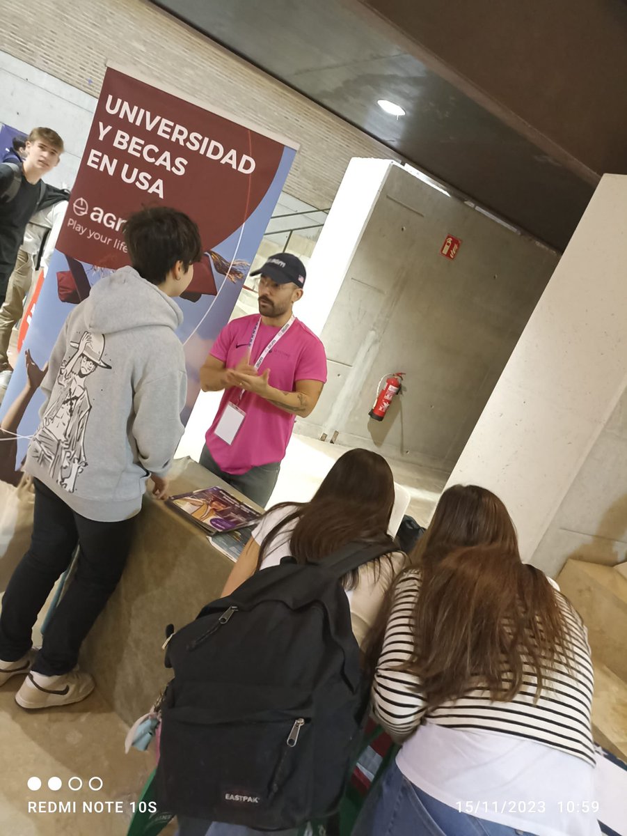 Nova Jornada del FapelUday <a href="/Universityday/">University Day</a> !!
Avui a Tarragona!
Ens hi apropem per difondre grans opcions i animar i assesorar  els estudis postobligatori dels nostres adolescents.
Gran diada!