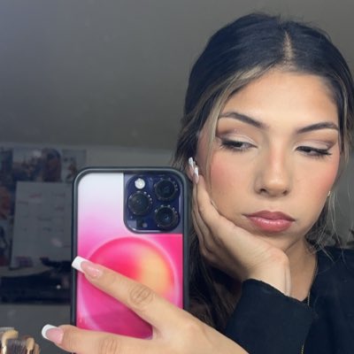 ximenaavelaa's tweet photo. #NewProfilePic https://t.co/uKuRQG4OfX