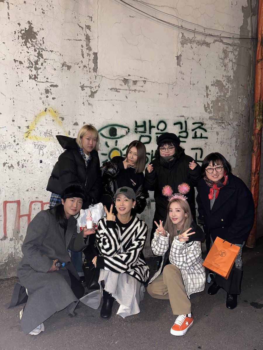 krungy21's tweet photo. Thank you for all the greetings 🎂🥳🥰 love you all~!!! 
#bdayweek🎉 https://t.co/1KgvFeMEYE