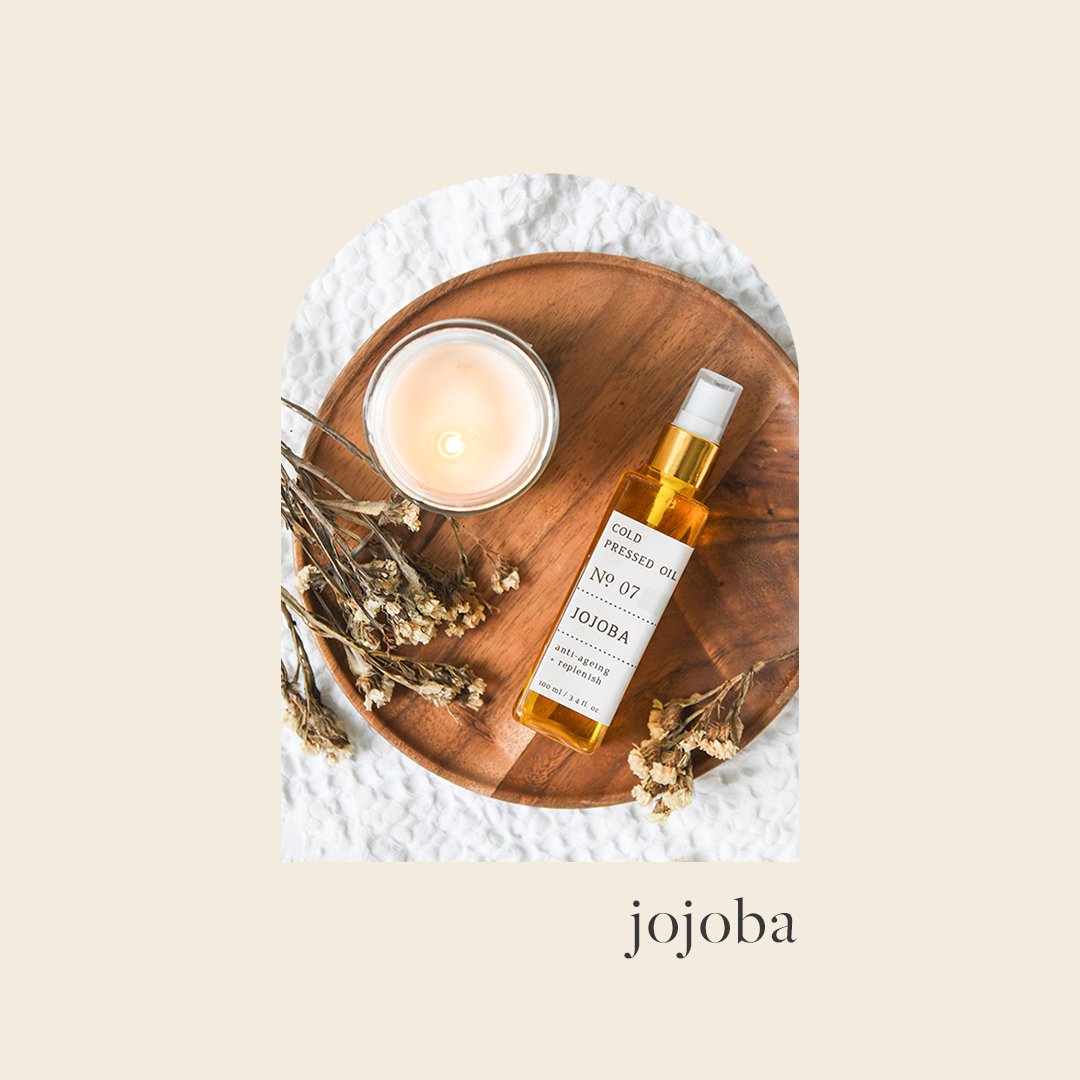 NatureTherapyIn's tweet photo. #jojoba : golden oil that quickly absorbs into your skin, providing #anti-ageing benefits, gentle nourishment and can also be used by those with combination skin type.
shop at https://t.co/BHWVrpytjM
#NatureTherapy #WomenOnTheGo
#jojobaoil #coldpressedoil https://t.co/XkK2ktENVY
