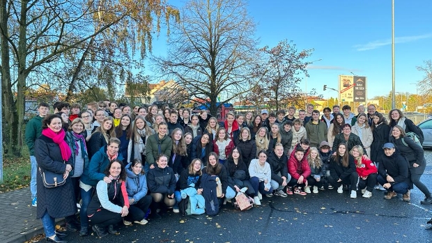 Een geslaagde studentenuitwisseling van het HBBC -  brielsnieuwsland.nl/l/186964