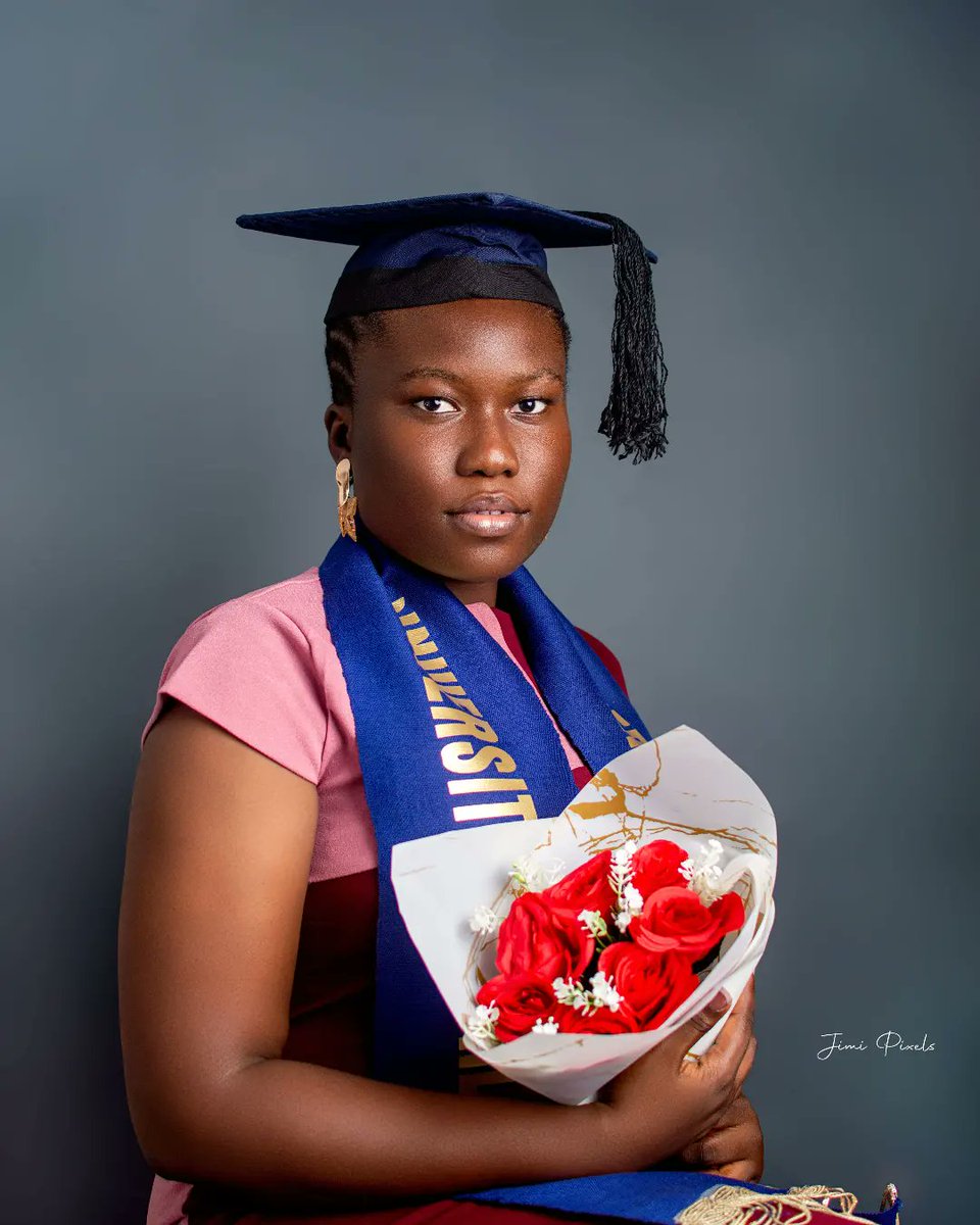 Jimi_Pixels's tweet photo. Officially a graduate 😚😚🤭

https://t.co/xSHLwCno5C Mathematics (2018-2023)
University of Ibadan https://t.co/DblPnXx6iD