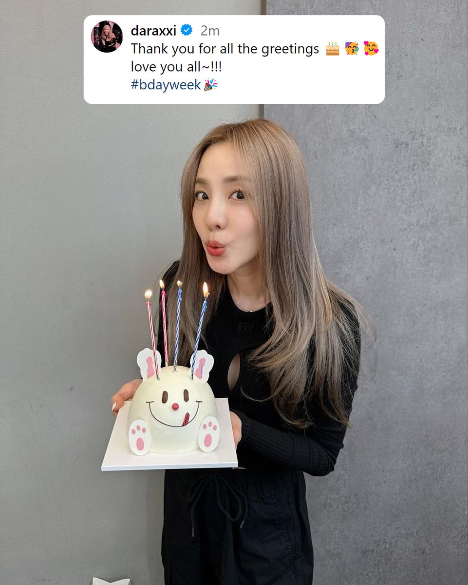 psngayondigital's tweet image. 'THANK YOU FOR ALL THE GREETINGS' 🥳

K-pop star na si Sandara Park, nag-upload ng ilang photos mula sa kanyang birthday week.

"Thank you for all the greetings 🎂🥳🥰 love you all~!!! #bdayweek🎉," sulat niya sa post.

(daraxxi/Instagram)