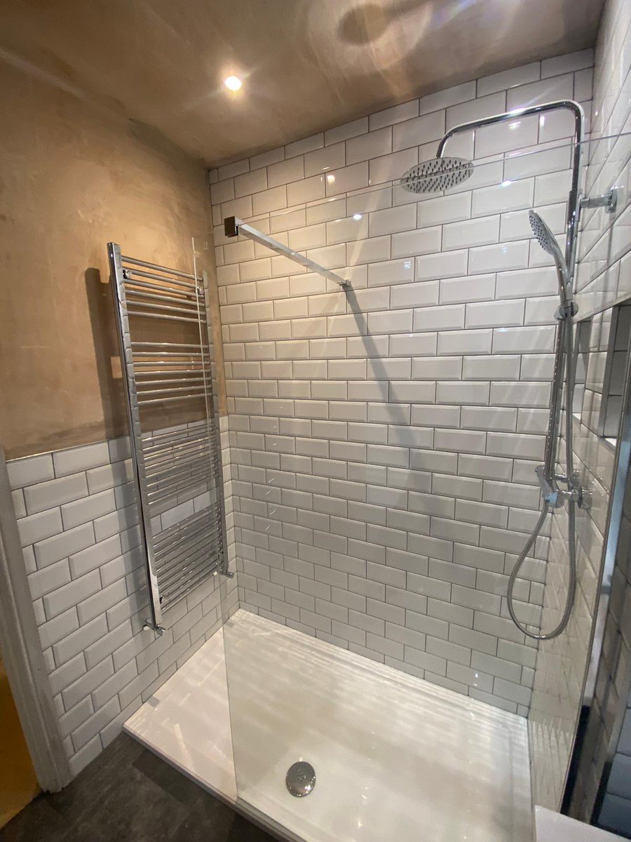Bathroom completed this week in Whickham 01914470190 #newbathroom #northeast #NEFollowers #sunniside #boldon #stanley #burnopfield #lanchester #tanfieldlea #consett #ryton #chesterlestreet #birtley #sunderland #southshields #whickham #teamvalley #blyth #foresthall #seaham ☀️ 🏠