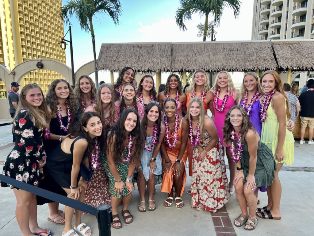 MagicHIclassic's tweet photo. Congrats to all those that qualified for the National Tournament.  We'll be especially rooting for our other Magic Island Hawaii Classic team, Eastern Oregon. https://t.co/5m6292FhP4