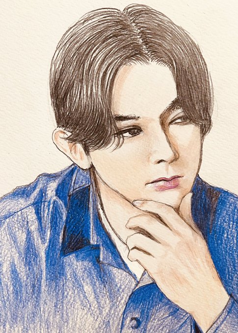 「brown eyes hand on own chin」 illustration images(Latest)