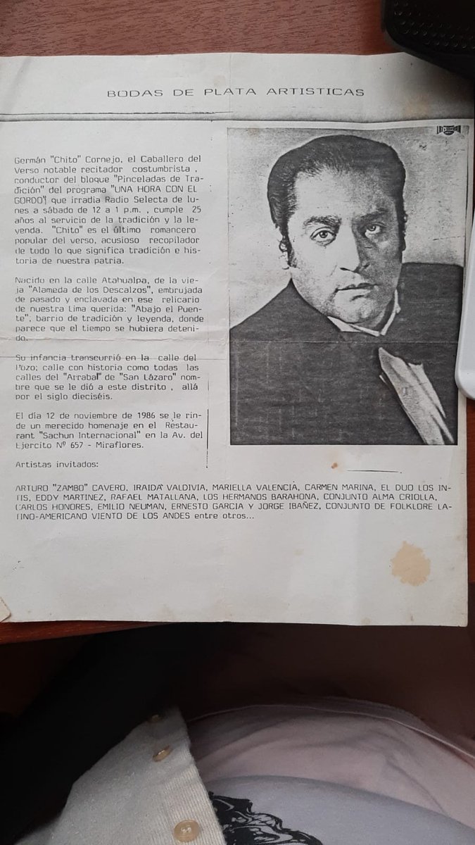 FLASHLIMA200's tweet image. 📺 Su vasto conocimiento lo llevó a programas como &quot;Danzas y Pregones del Perú&quot;, &quot;Fina Estampa&quot;, entre otros. &apos;Chito&apos; Cornejo, referente cultural en el Rímac, solo necesitaba un café para escribir sus versos. ☕️📜 #DifusionCultural #CulturaLimeña #ProgramasCulturales