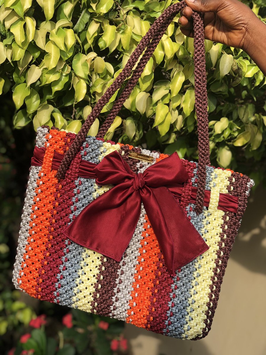 wemocraft's tweet photo. When in doubt put a Bow on it! 
Wemocraft. Knots 🪢 and kolors 🌈
Wear More Craft. 
Available on pre order. 
#handwoven #wearmorecraft #madeingh #bag https://t.co/4zjk8zI31j