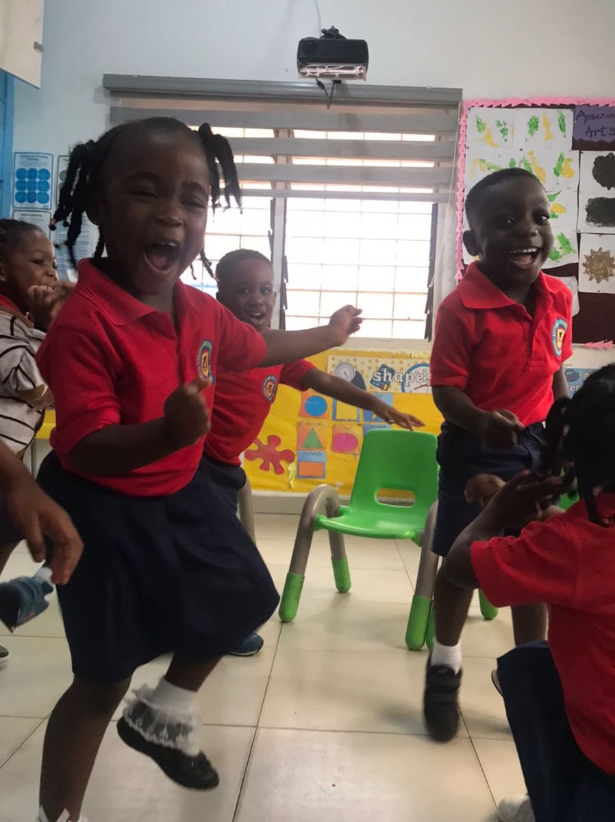 LLNPS_'s tweet photo. We almost forgot what it felt like to get up and get ready each day to be a little learner.

Are you ready for the second half of the term filled with even more adventures?

#backtoschool #little #midterms 
#littleleaeners #llnps 
#happyleaeners  #bondingtime https://t.co/Q7mGTZLu3A