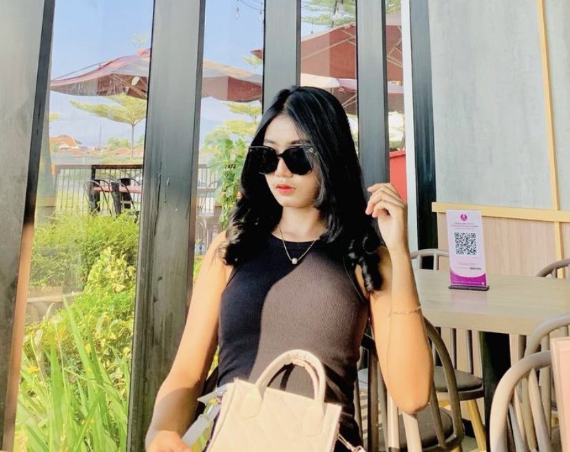 cece_yuli's tweet photo. hallo ka , aku masih sty vicies or beo yah 081368978715 #vcs #VCS #lokercot #vcsbugill #vcsgratis #vcsreal #vcstrusted #vcshijab
#bandung #bandungreal #bandungcod #codbandung #semarangcod #jogjacod #solocod  #Palestina #Israel https://t.co/jaJjJTrq1v