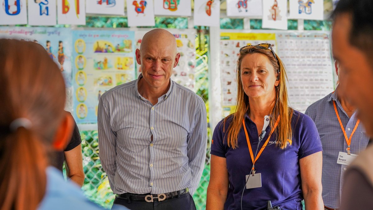 WorldVisionKH's tweet photo. @WorldVisionKH is honored to welcome Mr. @Andrew Morley, President and CEO and board members of @WorldVision to Area Programme in Siem Reap province. 👏👏
#WorldVisionInternational #Cambodia #FieldVisit https://t.co/LBulhg8Jch