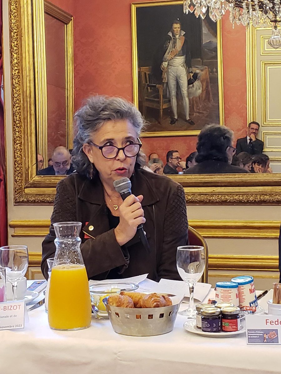 "Faire appel à la médiation c'est aussi une volonté de la part des parents de s'impliquer dans l'éducation de leurs enfants et dans le contenu des enseignements"
Catherine Becchetti-Bizot