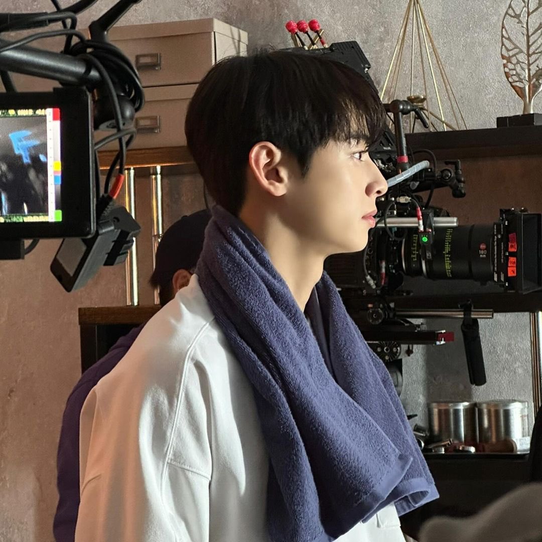 #차은우  insta update Seowonie