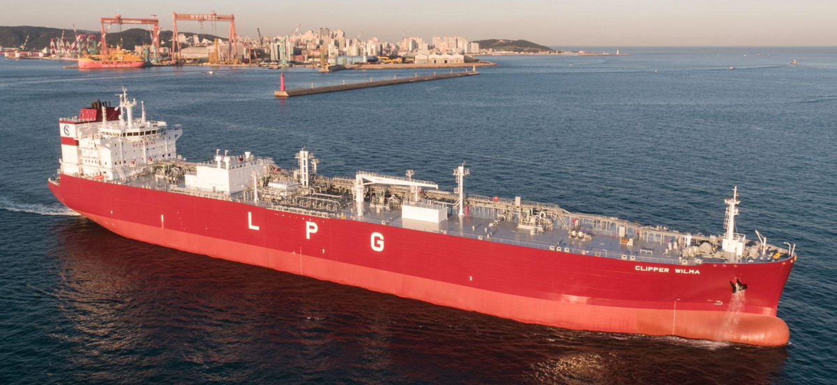 We will provide the #CargoHandlingSystems for five new #LPGcarrier vessels. 
The Very Large Gas Carriers #VLGCs are of Panamax size & form the next generation of #EcoVessels.

More in our #PressRelease: ow.ly/sKvt1051Wrk
