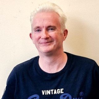 🔊"We can shift the power balance."

To celebrate #CoProWeekScot, today we hear from #AllInForChange member Mark Cairney.  

Mark talks about the power of the collective in connecting with decision makers &amp; building momentum to end to homelessness. Read: homelessnetwork.scot/2023/11/15/all…