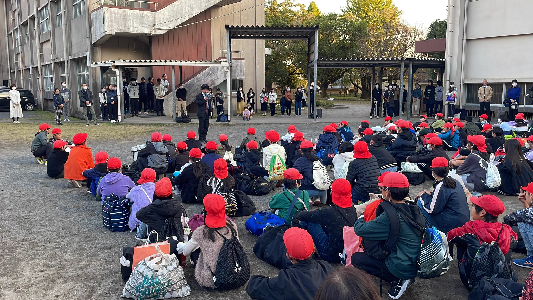 西原 台 小学校