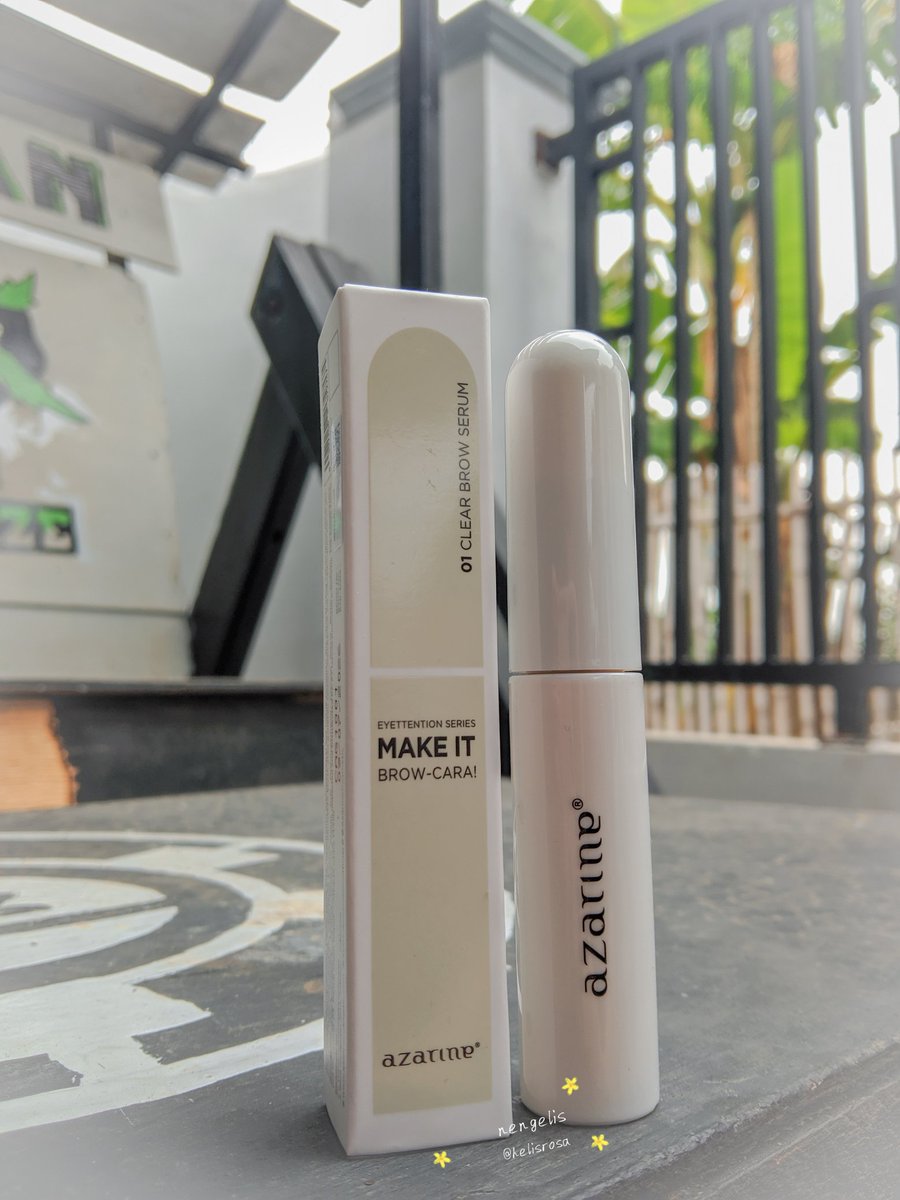 Aku tuh skrg lagi suka bgt ngalis yg hasilnya natural gitu, jadi kemarin2 beli ini dong wkwk bagus bgt jadi lebih natural, asli secantik itu mo nangees🥺😍