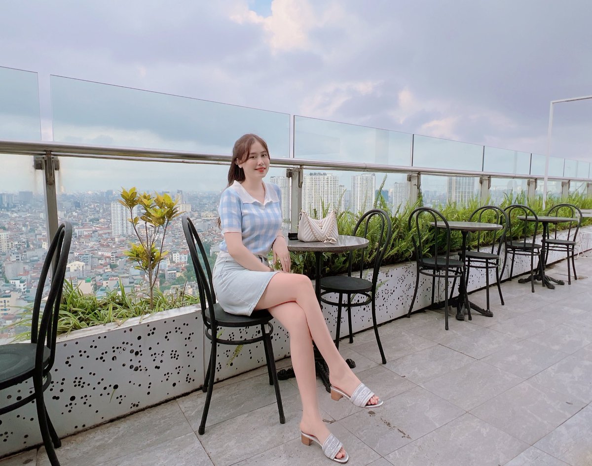 lananhpham330's tweet photo. Niceday of mine 🇻🇳❤️
Enjoy the moment ☺️
#LA #LAMIND #NIF #Vietnamese https://t.co/U9LfYoiXXp