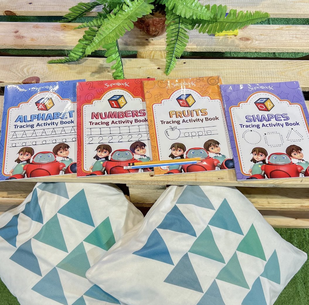 BatangSuperbook's tweet image. Samahan na sina Chris, Joy, at Gizmo na mag-trace ng iba&apos;t ibang numbers, letters, fruits, and shapes! 😁✍🏼💖 Available na ang Superbook Tracing Book sa SuperGiftsPH store sa Shopee (bit.ly/4096Ir9)! 😁 #GiftIdeasForKids #ActivityTime