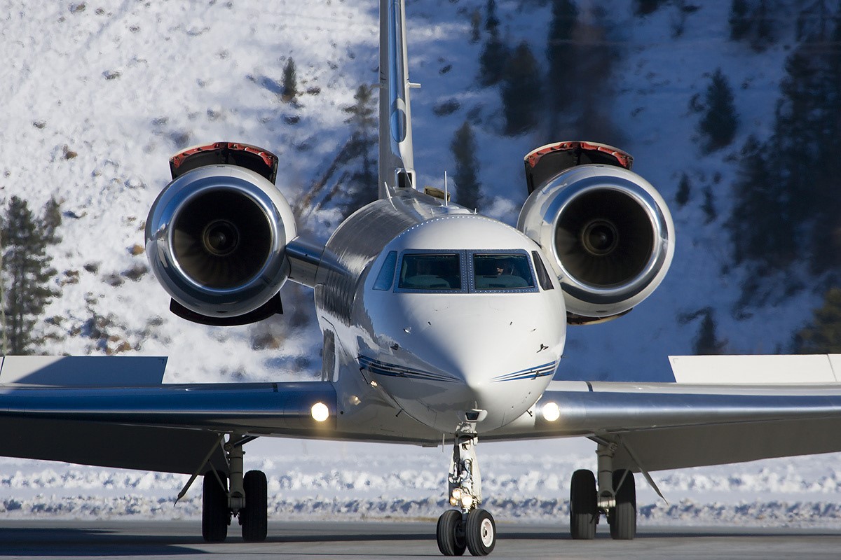 AviationNetwork's tweet image. National Jets is looking for a type-rated First Officer on Gulfstream G550 to be based in Fort Lauderdale, Florida. Visit AviationNetwork.com to apply.

Photo Credit: Rotate

(Symbolic Image)

#NationalJets #G550 #Jet #BusinessAviation #Jobs