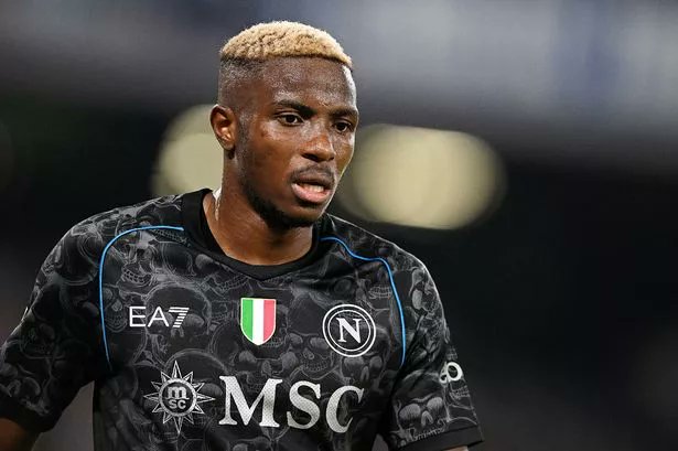 🚨 Victor Osimhen is said to be open to a move to Chelsea but the Premier League will have to wait until next summer. (Source: Standard)