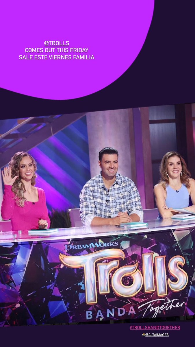 Cortesía <a href="/jencarlosmusic/">Jencarlos</a> IG Stories 
<a href="/Trolls/">DreamWorks Trolls</a> Comes out this friday 
Sale este viernes familia 
#TrollsBandTogether @jessica_carrillo 
<a href="/leilacobo/">leila cobo</a> <a href="/Dreamworks/">DreamWorks Animation</a> <a href="/hoydia/">hoy Día</a> <a href="/Telemundo/">Telemundo</a> <a href="/hm_comms/">H+M Communications</a> <a href="/Academica/">Academica</a> 
📸 <a href="/ALTAimages/">Alexander Tamargo</a>