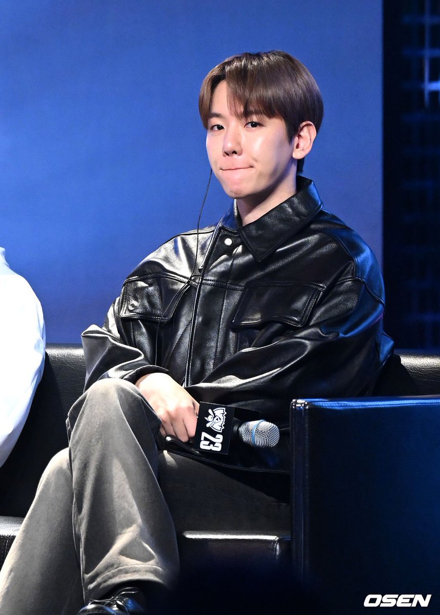 baekhyuntown's tweet photo. [사진]백현,'귀여운 미소' 
🔗https://t.co/O3iQohIeGy

[사진]백현,'롤드컵 기대돼' 
🔗 https://t.co/DUEe5E01Sd

[사진]백현,'훈훈한 기자회견' 
🔗https://t.co/DkC3qRzc5d

#백현 #BAEKHYUN #EXO #엑소 @B_hundred_Hyun https://t.co/4qvHudEtVJ
