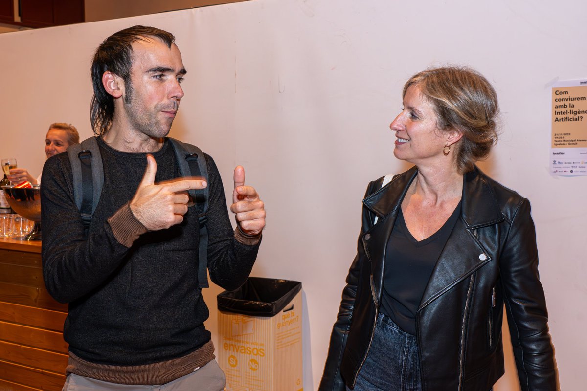 Burzon_Comenge's tweet photo. EsTIC de FESTA! La celebració dels 10 anys @TICAnoia aplega un centenar de professionals TIC. Amb la nostra participació de la mà de @EsterComenge a la taula rodona junt @conxiperez de @RolldBoxGames @AureaRodriguezL i moderada per la periodista Mireia Guilella https://t.co/nQ7JKzswzZ