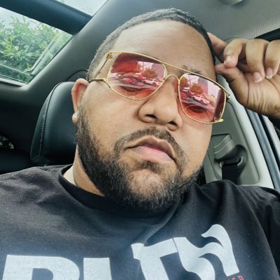 TheGoogleGrad's tweet image. #NewProfilePic