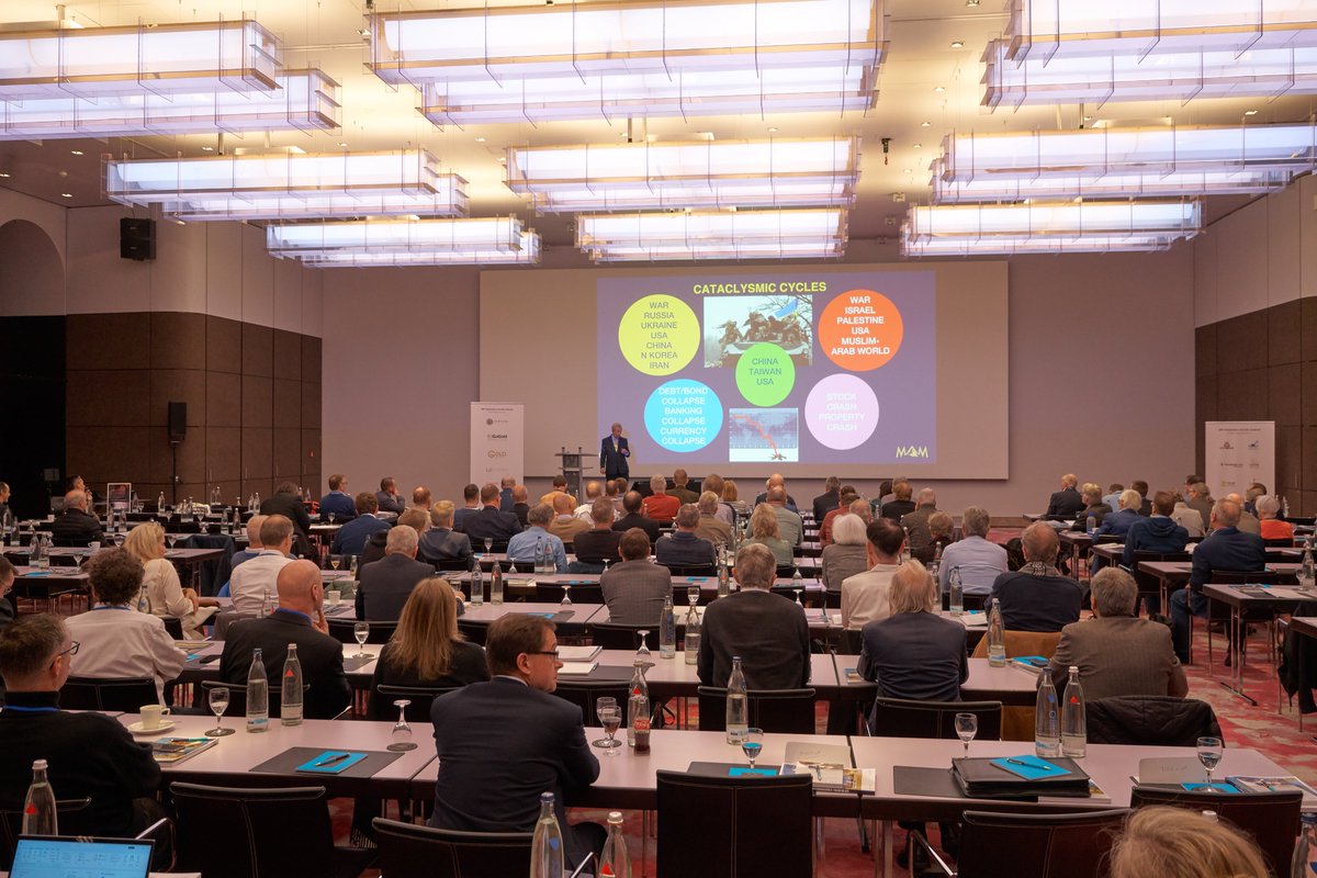 Egon v. Greyerz bei Forum ONE.