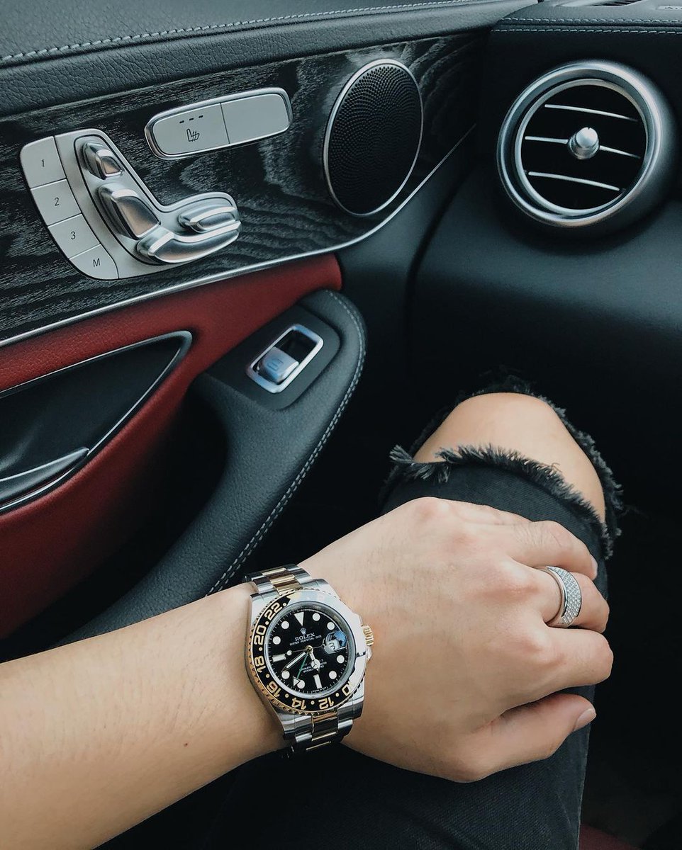 Edison550L's tweet photo. If you want to buy things without looking at the price. Work without looking at the clock
#Traders  
#BLOCKCHAIN 
#money
#freedom https://t.co/MVJt7NcX9X