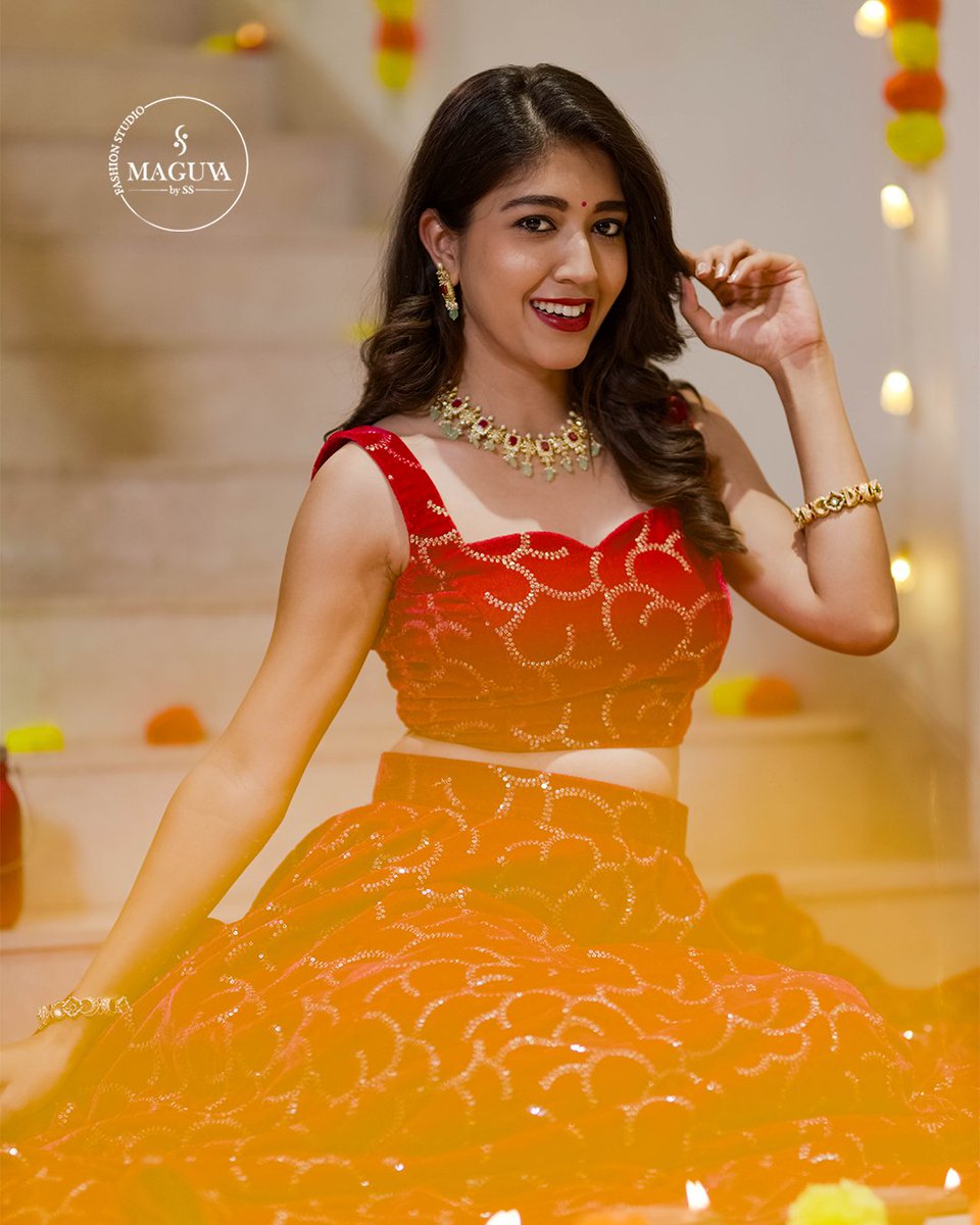 Maguvaby_SS's tweet photo. Outfit: Magenta Pink velvet lehenga Also Available in different colors Radiating Diwali glamour with our exclusive Magenta Pink Velvet Lehenga! ✨ Embrace the festive spirit in style because every celebration deserves a touch of luxury.  
#maguvabyss #magentapink #diwaliglamour https://t.co/tLFSYZOMj8