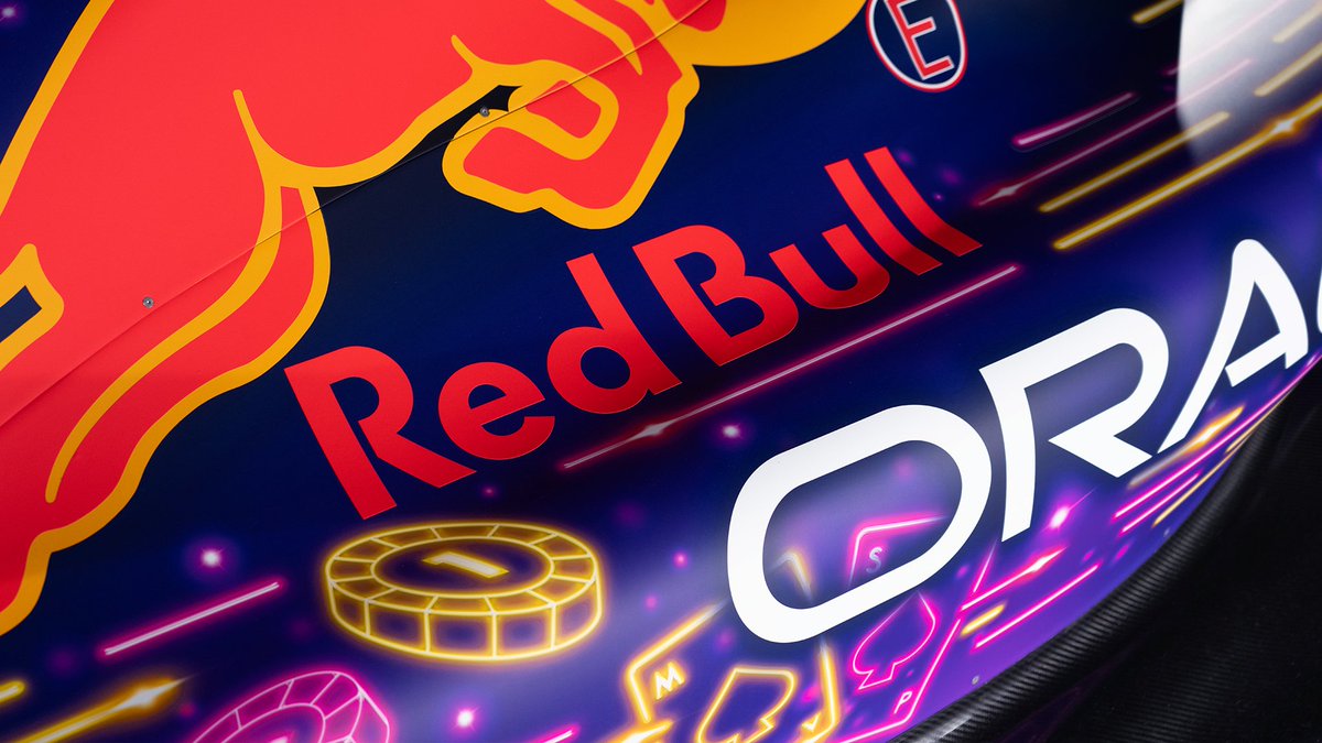 AlbertFabrega's tweet photo. La decoración del Red Bull para Las Vegas

Red Bull livery for #LasVegasGP https://t.co/SsIdR3QjZW