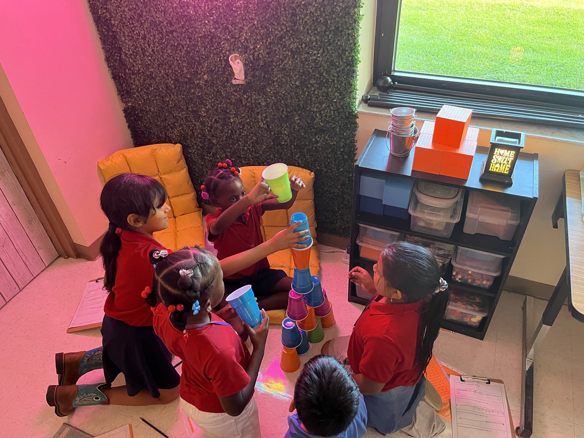 Lauren Barton tweet media