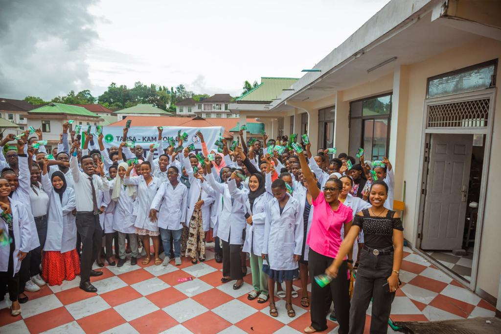 ManGebo7's tweet photo. Binafsi Kma Mc nilifurahi sana kujumuika na nyie 🔥🔥🤝
"A student Today is A Pharmacist Tommorow"

Kudos... @ @tapsa_kam https://t.co/UibGB1Aq0G
