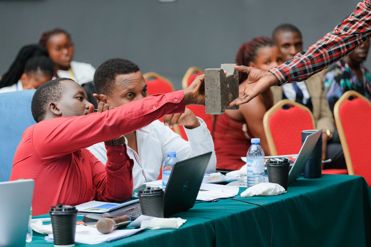 Celebrating the success of the Social Equity Project pitching finals! 🌟 Big congratulations to Team Bet Mot, chosen to proudly represent Uganda at the upcoming Africa-level pitching competition! 🇺🇬🌍 #SocialEquity #PitchingFinals