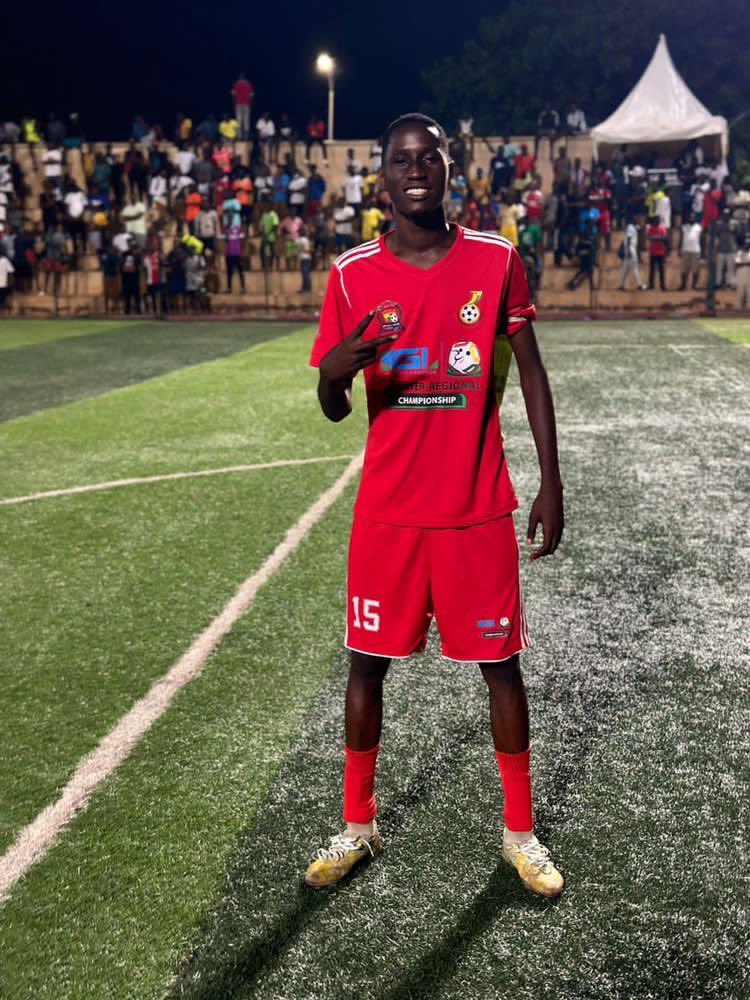 Vinyl_Tong's tweet image. Name: Kusi-Appouh Benjamin 
DOB: 27th OCTOBER 2006
Club: Amansie babies sc
Position: LCB,LB and DM
Height: 183cm
Foot: Left
Nationality: 🇬🇭

Benjamin emerges as a standout left-footed center back with a distinctive set of skills. Renowned for his calm and composed presence on the…