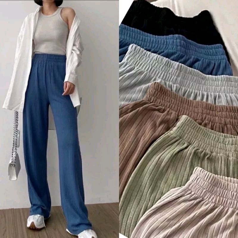 Puriwlndr_'s tweet photo. Cek Hornet pants 785 Celana Kulot Knit Wanita Tebal - Celana Kulot Highwaist dengan harga Rp45.000. Dapatkan di Shopee sekarang! https://t.co/ASUdPTLAMj https://t.co/7AlncdAZcp